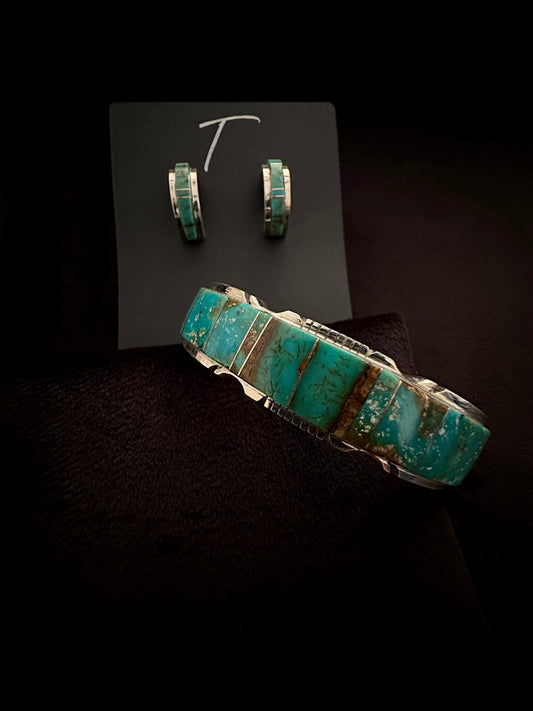 Turquoise 2 Piece Set Bracelet and Earrings